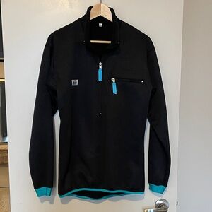MEC Fleece Black and Teal Quarter-Zip Pullover
